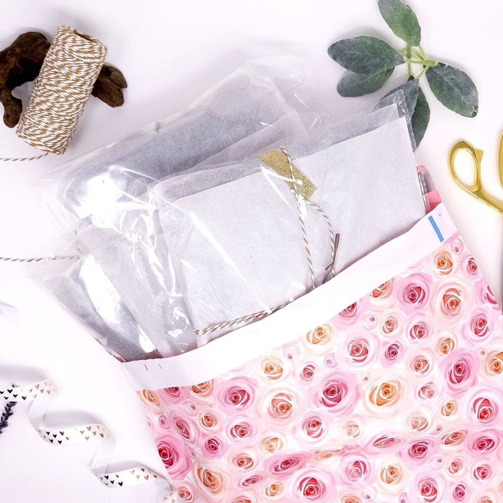 25 14X17 Pink Rose Poly Mailers PRICE IS FIRM - Picture 4 of 6